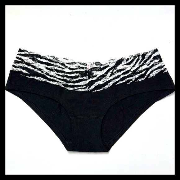 💕ⓅⒾⓃⓀ ⓋⓈ Extra Low Rise Hipster Panties NWT 💕 - Picture 1 of 4